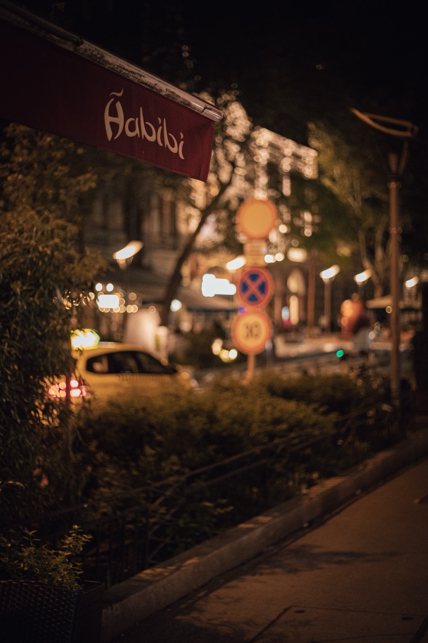 Habibi Skybar ambience 2