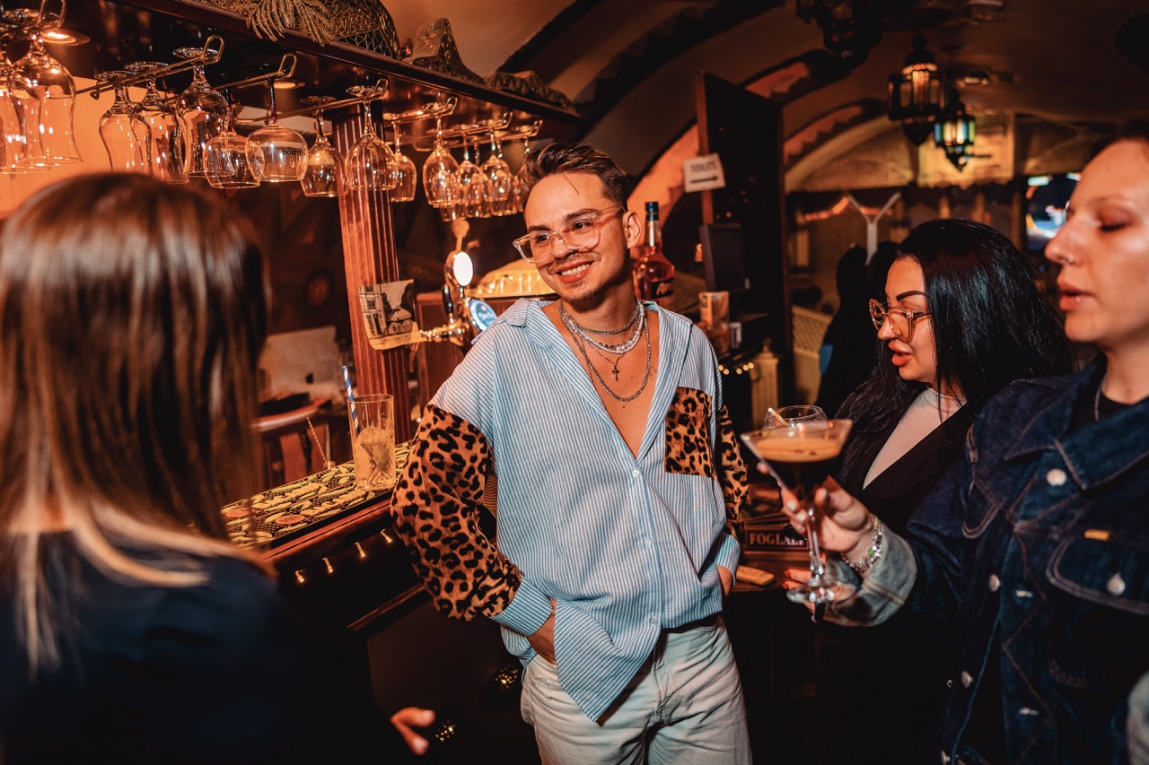 Mood photo of Habibi Var in Budapest 2